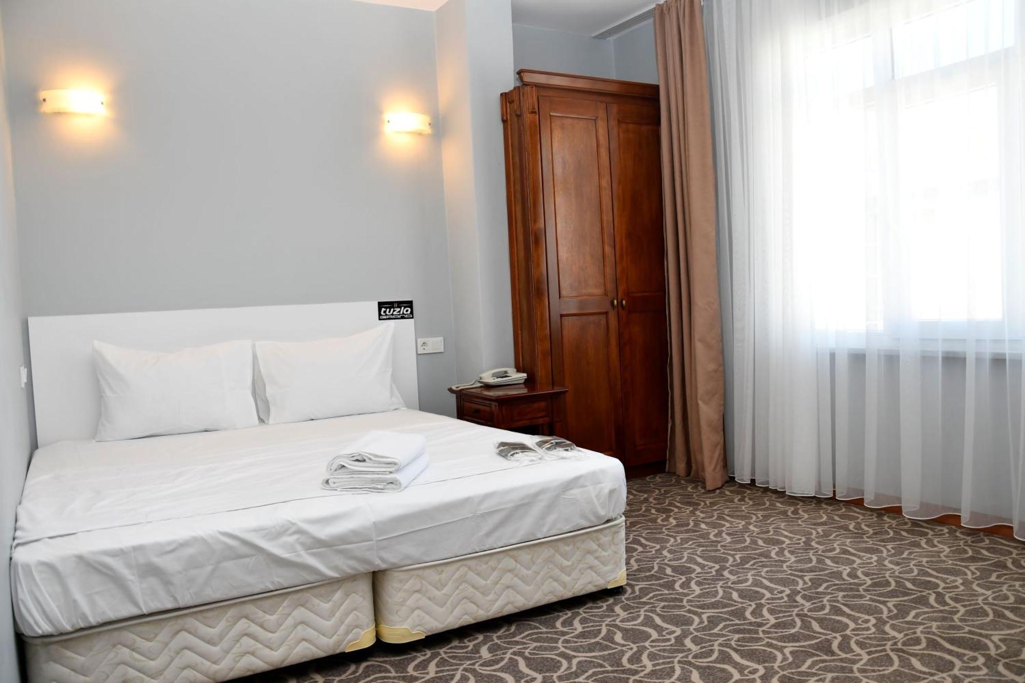 Otel Tuzla Grand *